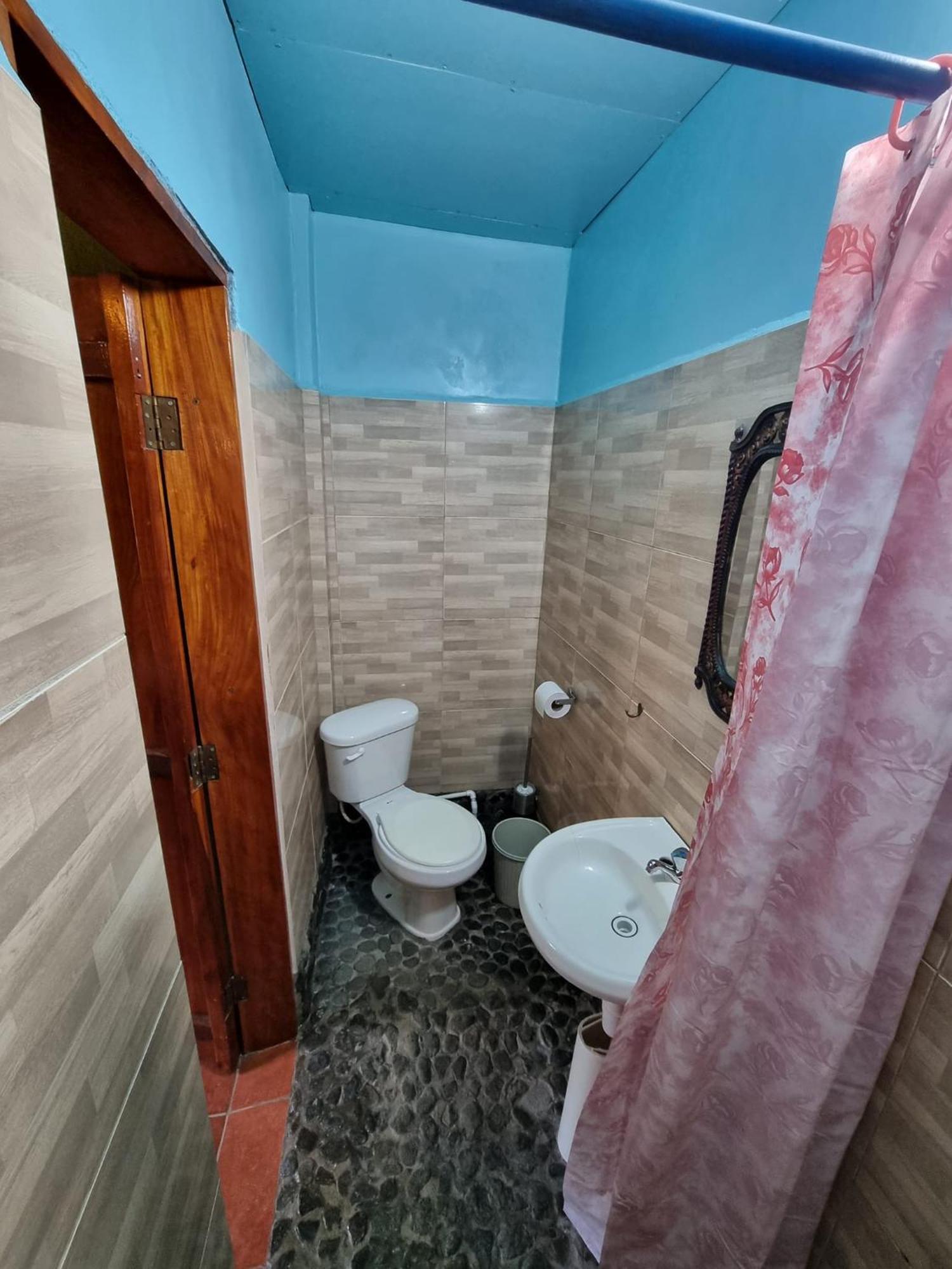 B&B, Family Run Homestay, Hospedaje La Penita Altagracia Dış mekan fotoğraf