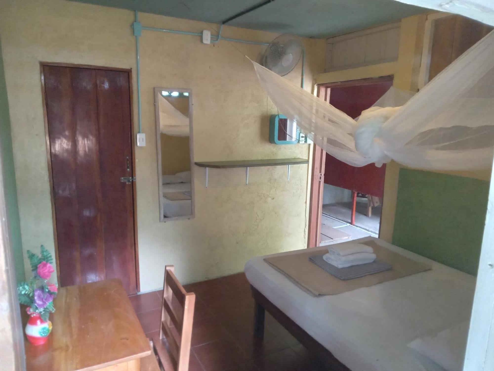 B&B, Family Run Homestay, Hospedaje La Penita Altagracia Dış mekan fotoğraf
