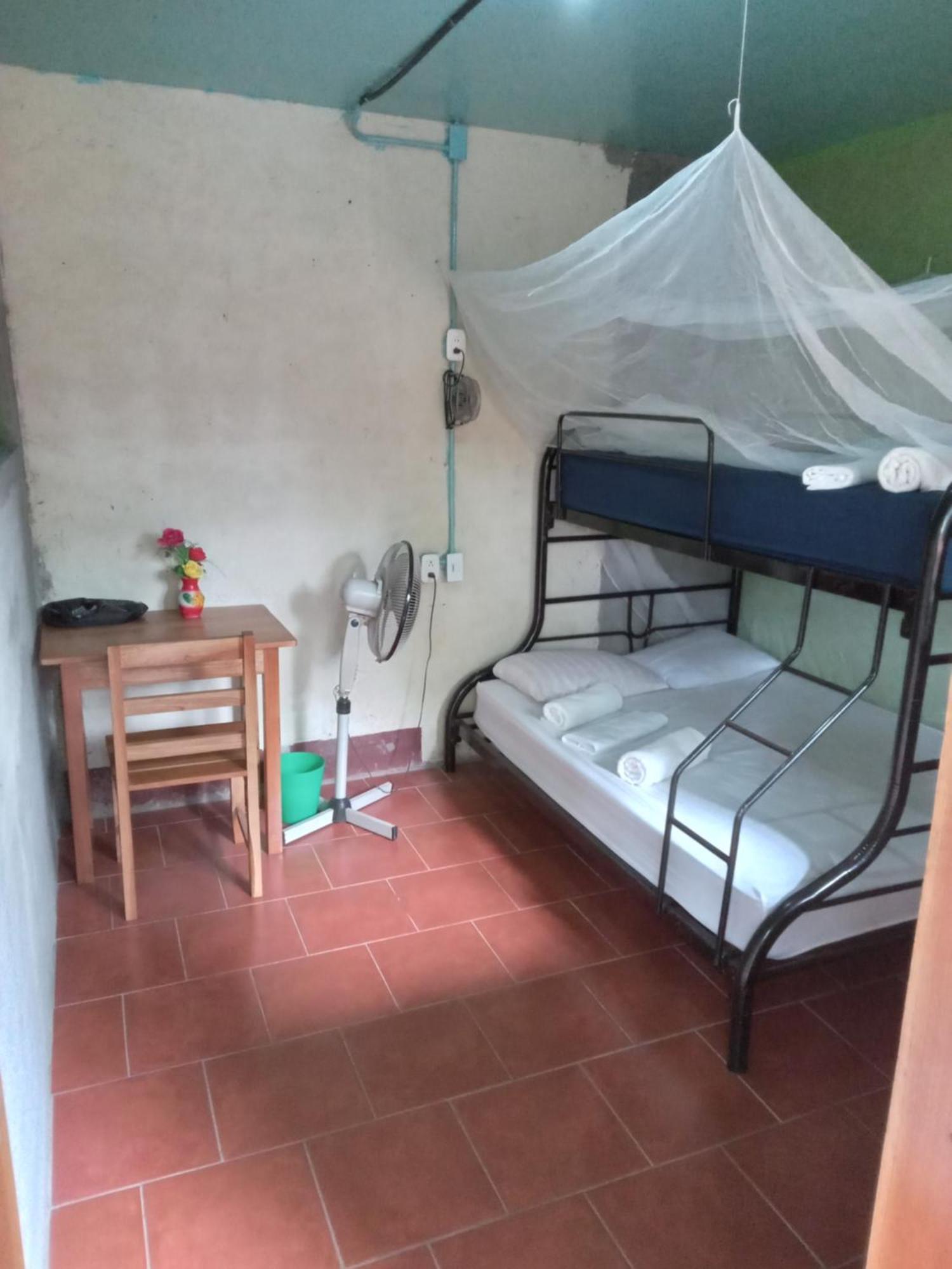 B&B, Family Run Homestay, Hospedaje La Penita Altagracia Dış mekan fotoğraf
